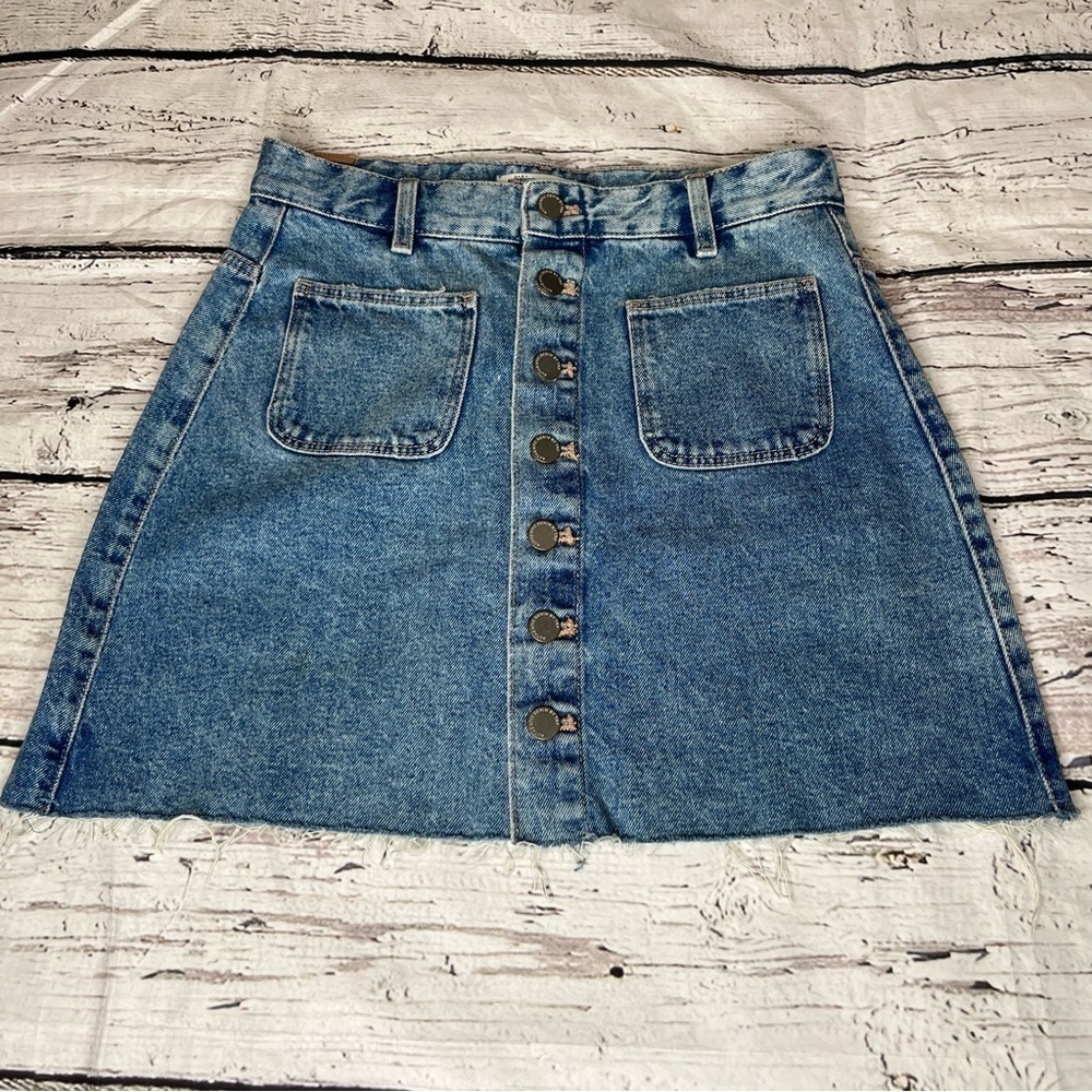 Zara Denim Mini Skirt with Raw Hem Size M